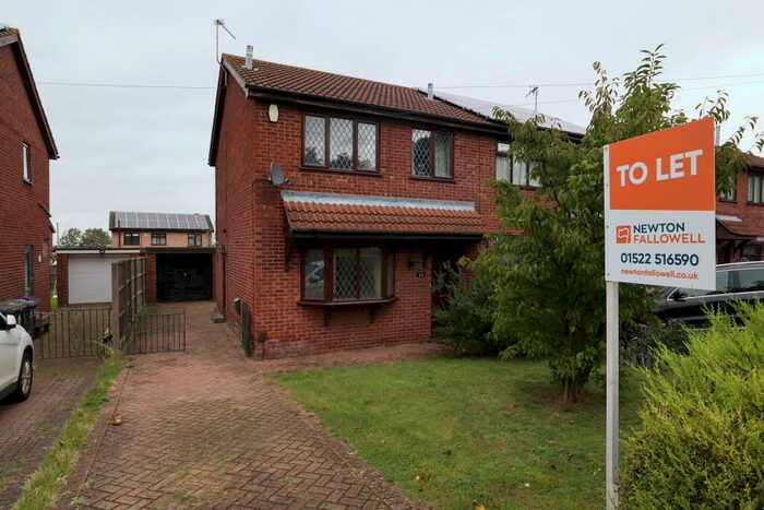 3 Bedroom Semi-Detached House To Rent In Beech Road, Branston, LN4