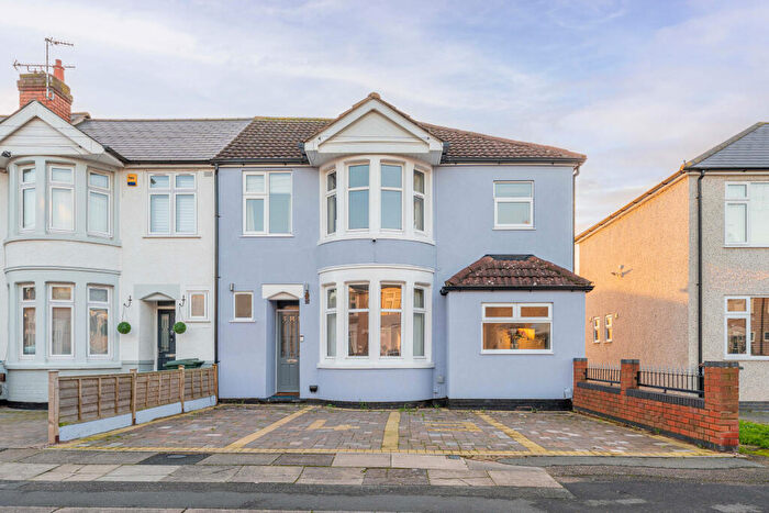 4 Bedroom End Of Terrace House For Sale In Denbigh Road, Coundon, Coventry, CV6