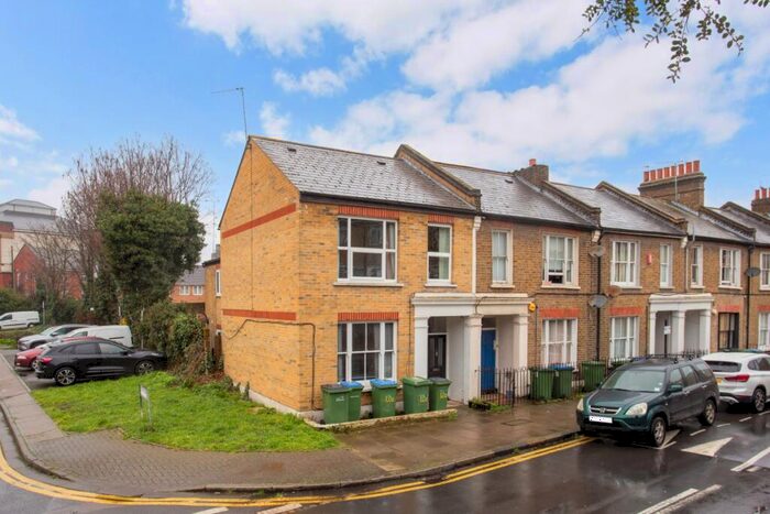 2 Bedroom Flat To Rent In Coldbath Street, Greenwich, SE13