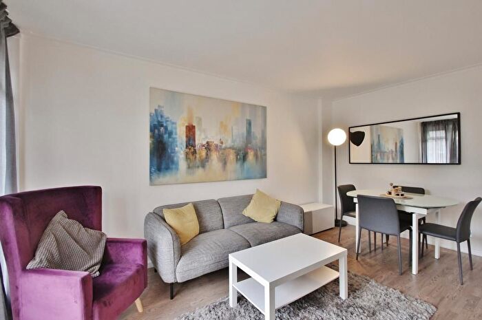 2 Bedroom Flat To Rent In Sheldon Square, Paddington, London, W2