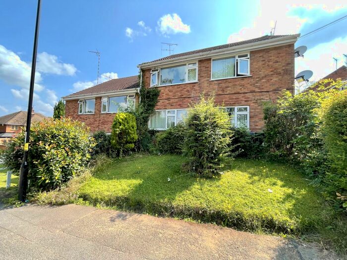 2 Bedroom Maisonette To Rent In Brookside Avenue, Coventry, CV5