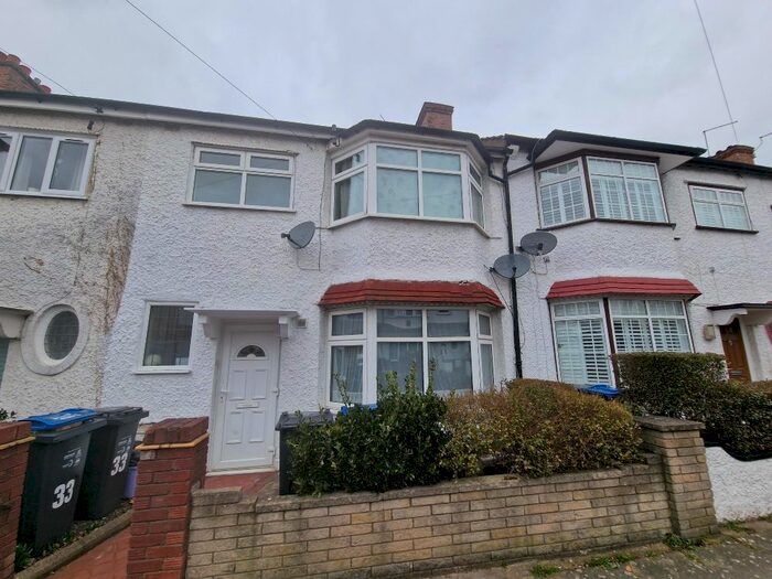 2 Bedroom Flat To Rent In Stanley Road, Mitcham, CR4