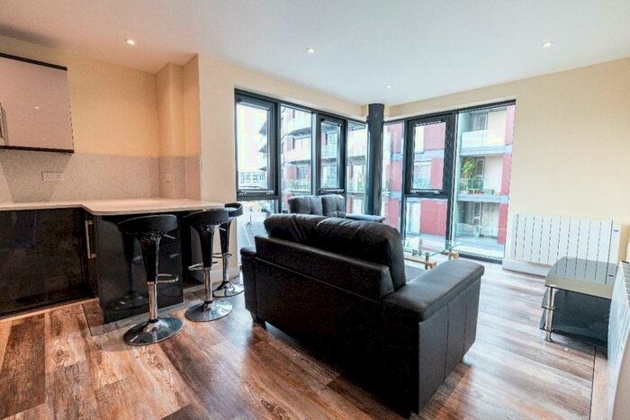 3 Bedroom Flat To Rent In Ecco, Sheffield, Sheffield, S11