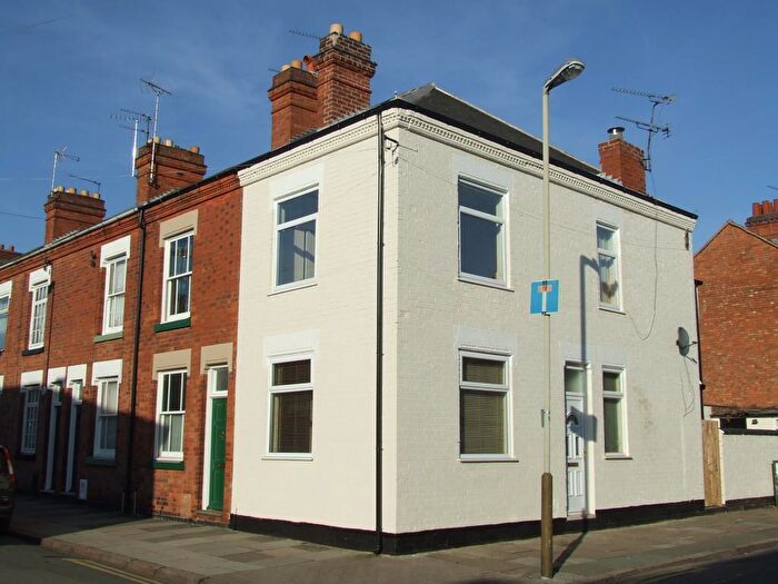 3 Bedroom Semi Detached House To Rent In Bulwer Road, Clarendon Park, LE2