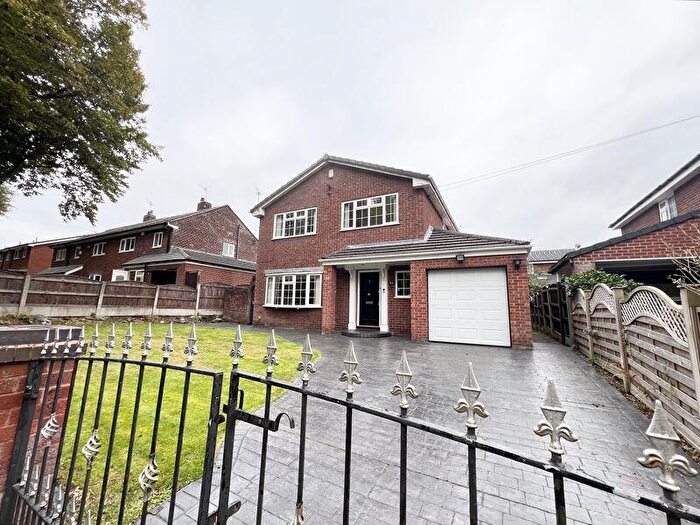 4 Bedroom Detached House To Rent In Victoria Road, Manchester, M30
