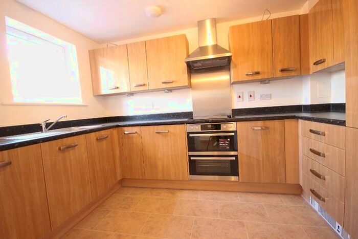 3 Bedroom Terraced House To Rent In Lodge Avenue, Dagenham, RM8
