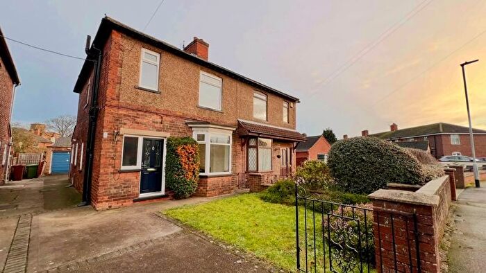 3 Bedroom Semi Detached House For Sale In Atlas Road, Scunthorpe, DN17