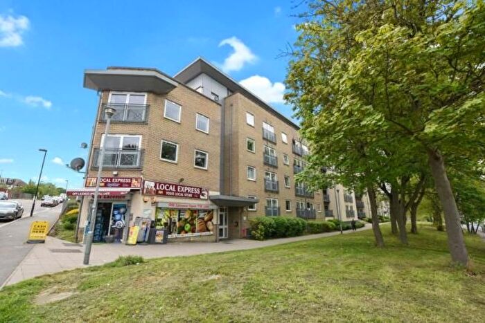 1 Bedroom Flat To Rent In Cline Road, London, N11