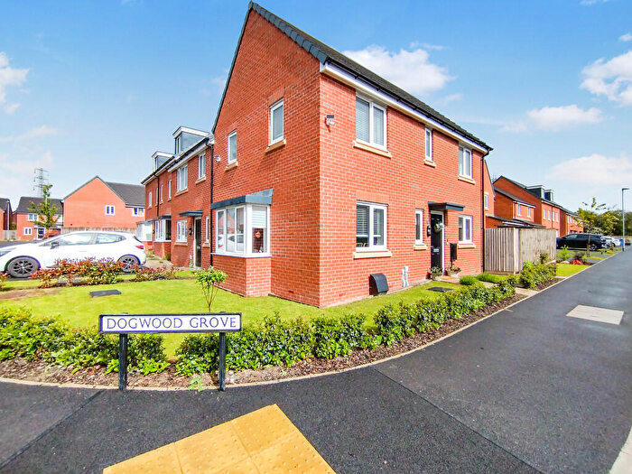 3 Bedroom End Of Terrace House For Sale In Dogwood Grove, Stoke-on-Trent, ST6