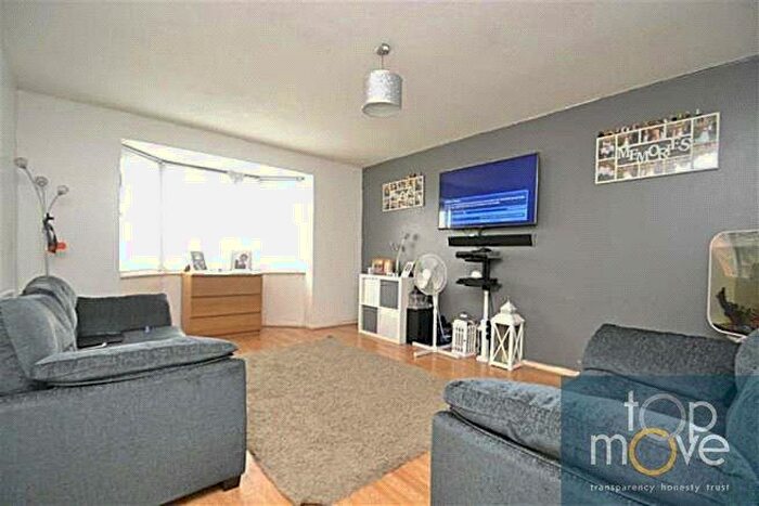 Property To Rent In Clowser Close, Sutton, SM1