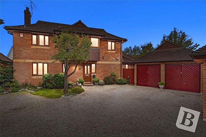 4 Bedroom Detached House For Sale In Pintolls, South Woodham Ferrers, Chelmsford, Essex, CM3