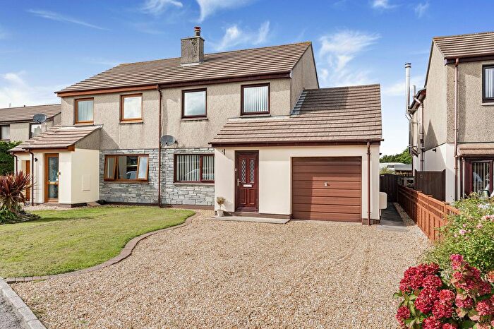 3 Bedroom Semi-Detached House For Sale In Sunnyside Parc, Illogan, TR15