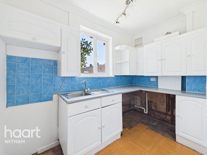 1 Bedroom Maisonette For Sale In Braintree Road, Witham, CM8