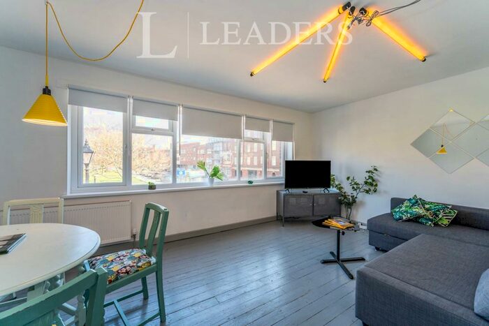 1 Bedroom Apartment To Rent In Oyster Street, Old Portsmouth, PO1