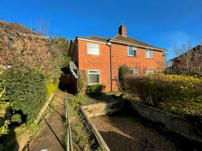 4 Bedroom House To Rent In Coniston Close, Norwich, NR5