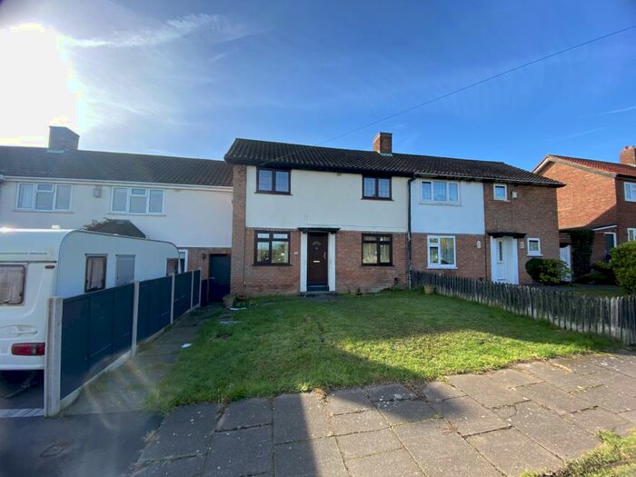 3 Bedroom House To Rent In Lindridge Road, Sutton Coldfield, B75