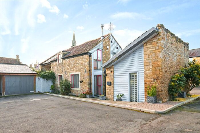 3 Bedroom Detached House For Sale In North Street, South Petherton, Somerset, TA13
