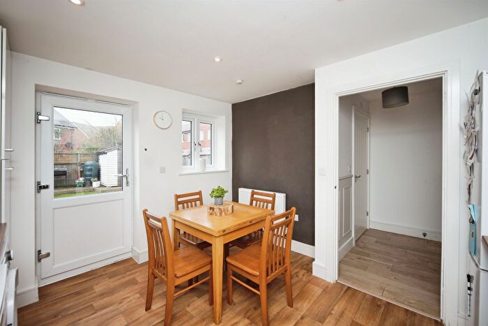 2 Bedroom Semi-Detached House For Sale In Poplar Drive, Meon Vale, Stratford-Upon-Avon, CV37