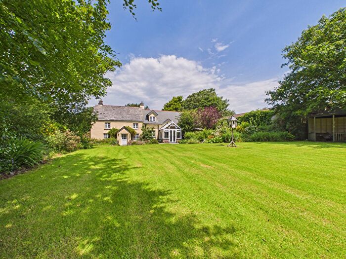 5 Bedroom Detached House For Sale In Eastcott, Bude, EX23