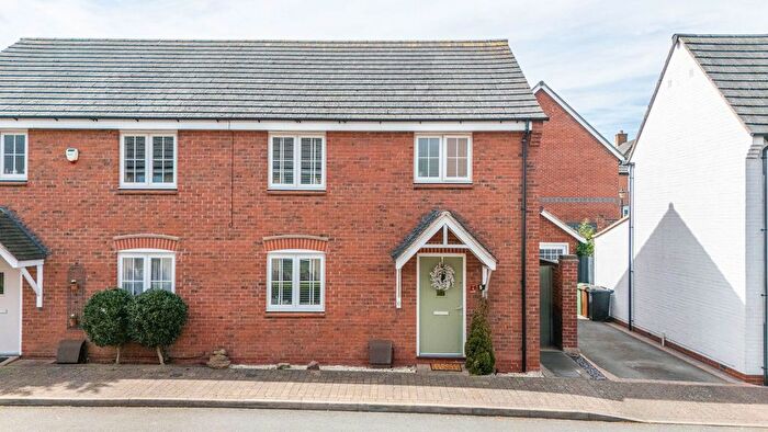 3 Bedroom Semi-Detached House For Sale In William Everard Close, Rearsby, Leicester, LE7