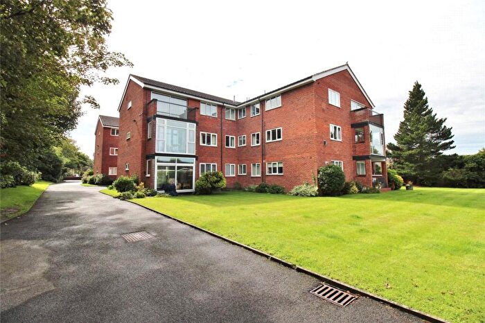 3 Bedroom Apartment For Sale In Argyle Road, Southport, Merseyside, PR9