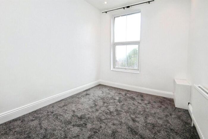 2 Bedroom Apartment To Rent In St. Mary's Road, London, SE25