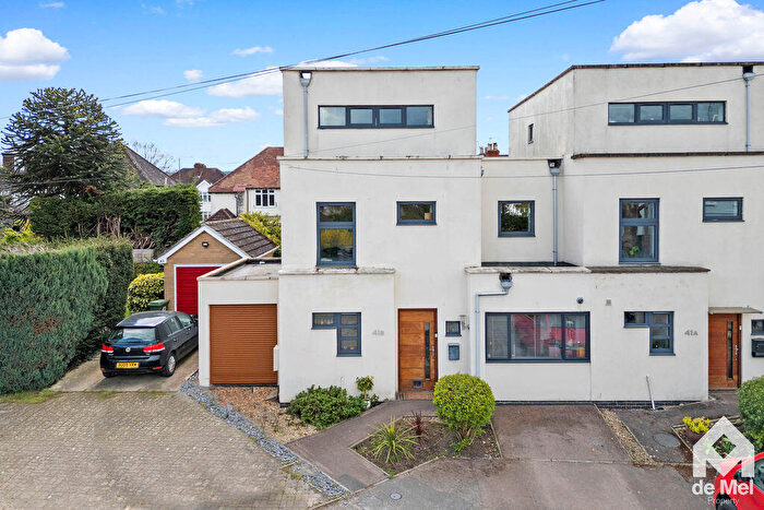 4 Bedroom Semi Detached House For Sale In All Saints Terrace, Cheltenham, GL52