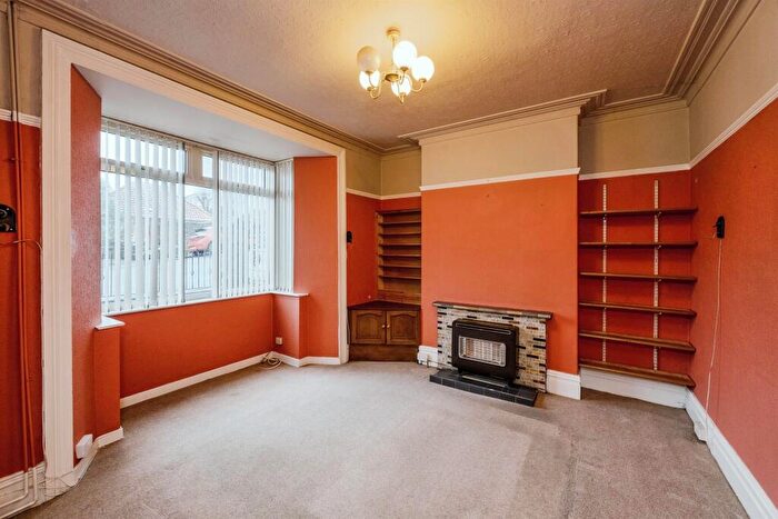 4 Bedroom Terraced House For Sale In Finsbury Terrace, Brynmill, Swansea, SA2