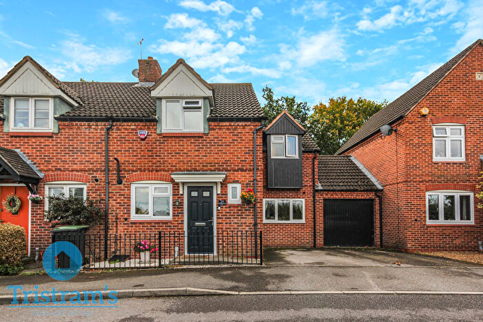3 Bedroom Semi-Detached House For Sale In Barlows Cottages Lane, Awsworth, NG16