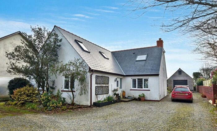 5 Bedroom Detached Bungalow For Sale In Puncheston, Haverfordwest, SA62