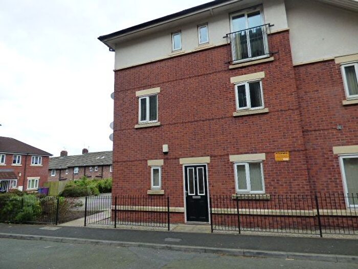 2 Bedroom Flat To Rent In Chapel Gardens, Liverpool, L5