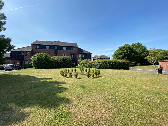 1 Bedroom Flat To Rent In Roebuck Court, Didcot, Oxfordshire, OX11