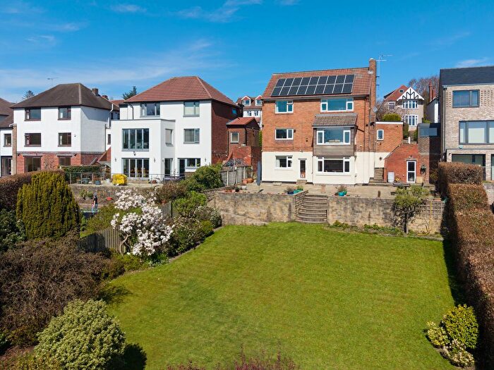 4 Bedroom Detached House For Sale In Knowle Lane, Sheffield, S11