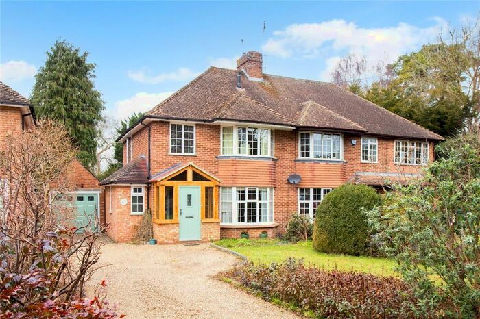 3 Bedroom Semi-Detached House For Sale In Caring Lane, Bearsted, Maidstone, Kent, ME14