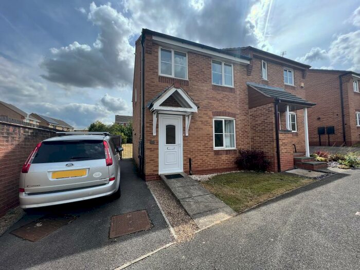 3 Bedroom House To Rent In Bracken Road, Shirebrook, NG20