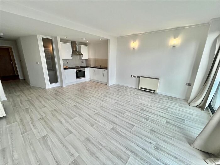 1 Bedroom Flat To Rent In Belward Street, Nottingham, NG1