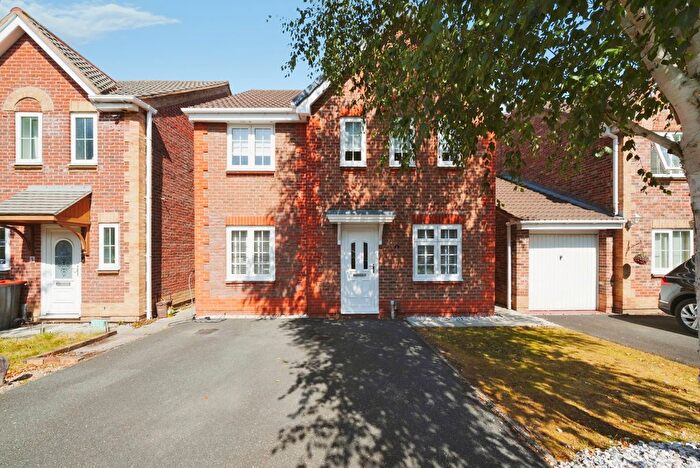 4 Bedroom Detached House For Sale In St. Thomas View, Whitby, Ellesmere Port, Cheshire, CH65