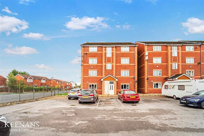 2 Bedroom Flat For Sale In Mountain Street, Worsley, Manchester, M28