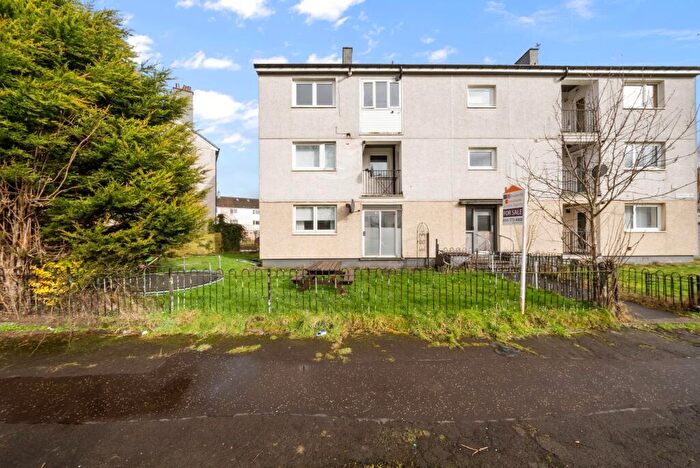 2 Bedroom Flat For Sale In Dunphail Drive, Easterhouse, G34