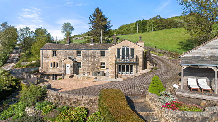 4 Bedroom Detached House For Sale In Quebec Farm, Ripponden, HX6