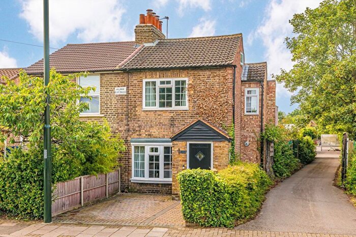 3 Bedroom Semi-detached House To Rent In Nelson Road, Whitton, TW2