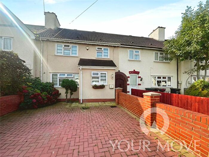 3 Bedroom Terraced House To Rent In Queens Road, Gravesend, Kent, DA12