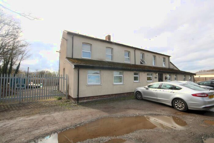 Studio To Rent In Dingle Lodge, Sandycroft, Deeside, CH5