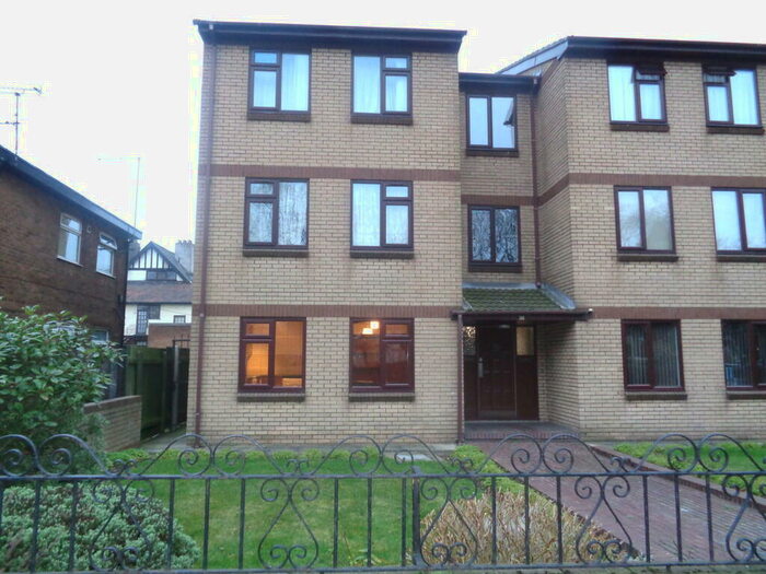 Apartment To Rent In Alexandra Court, HU5