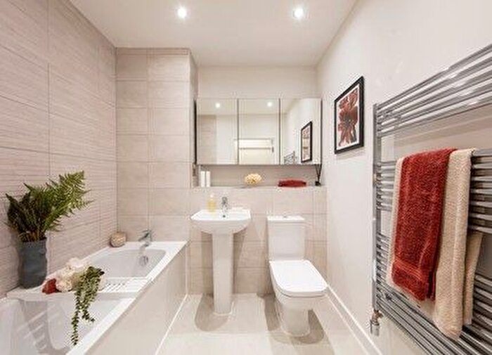 1 Bedroom Flat For Sale In Albert Road, Barnet, Barnet, EN4