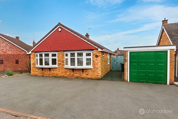 3 Bedroom Detached Bungalow For Sale In Windermere Avenue, St Nicolas Park, Nuneaton, CV11