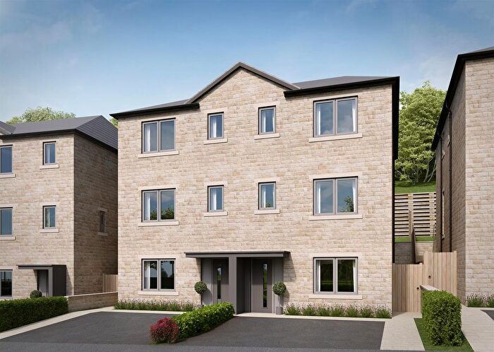 4 Bedroom Semi-Detached House For Sale In Northdean View, Wakefield Road, Copley, Halifax, HX3