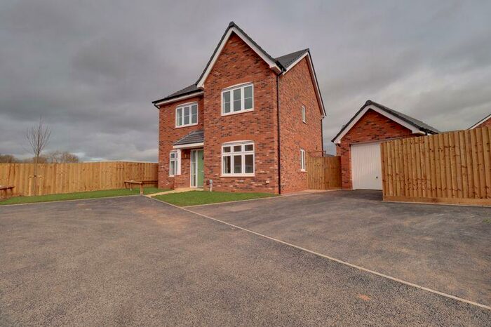 4 Bedroom Detached House To Rent In Marigold Place, Stafford, ST16