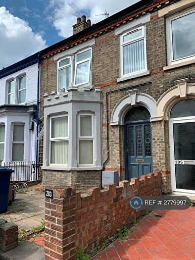 6 Bedroom Terraced House To Rent In Mill Road, Cambridge, CB1