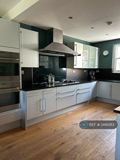 6 Bedroom Terraced House To Rent In College Lane, London, NW5